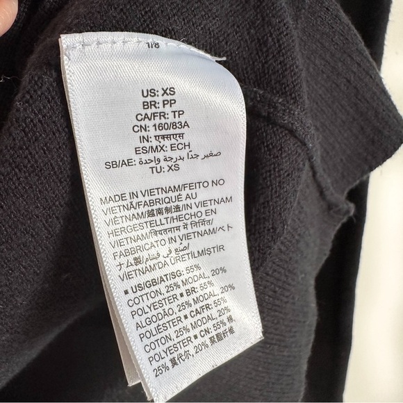 Amazon Essentials Black Turtleneck Sweater Top sz XS - Picture 4 of 4